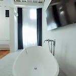 - Torricini View Apartman Urbino