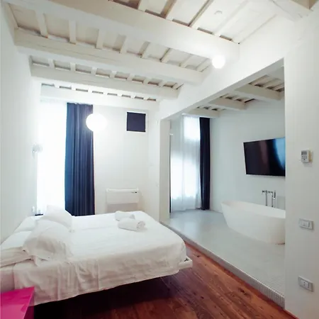 - Torricini View Appartement *