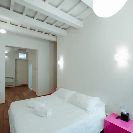 - Torricini View Apartment